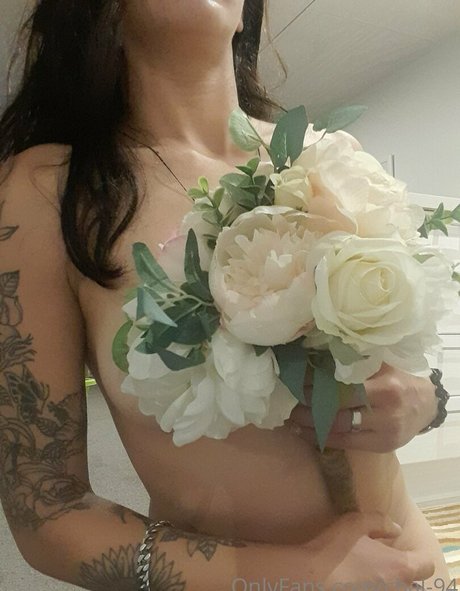 fhatarse free model photos