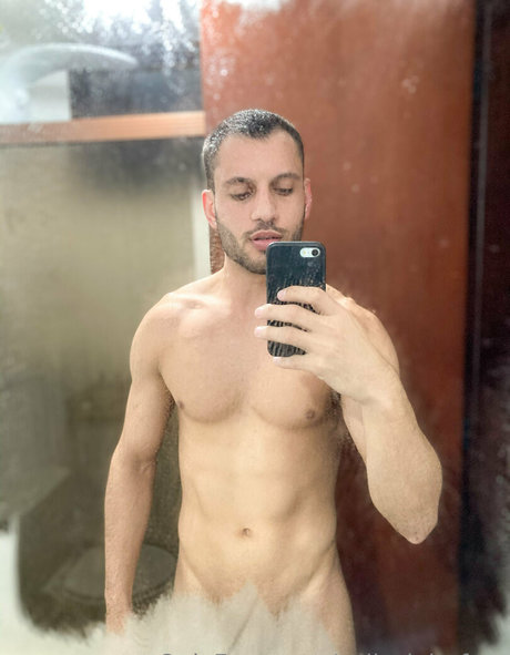 cello leitefree erotic model picture