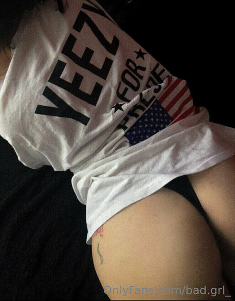 bad grl_ Profile pic