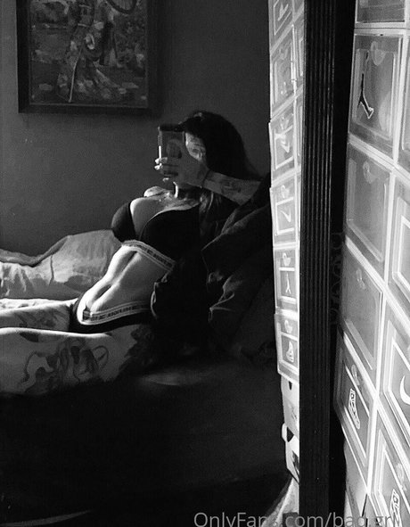 bad grl_ star hot photo