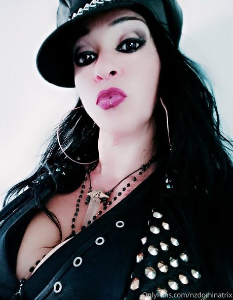 nzdominatrix beautiful pornstar pics