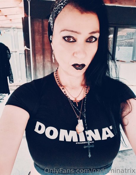 nzdominatrix model pornographic images