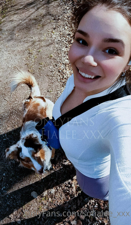 Sofia Lee star sexy img