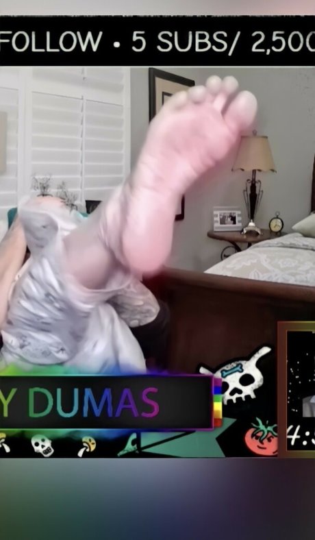 Amy Dumas top star images