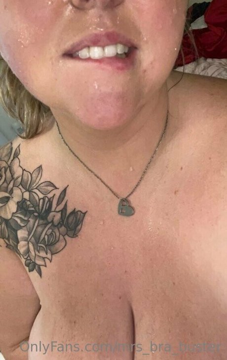 mrs bra buster perfect actress img