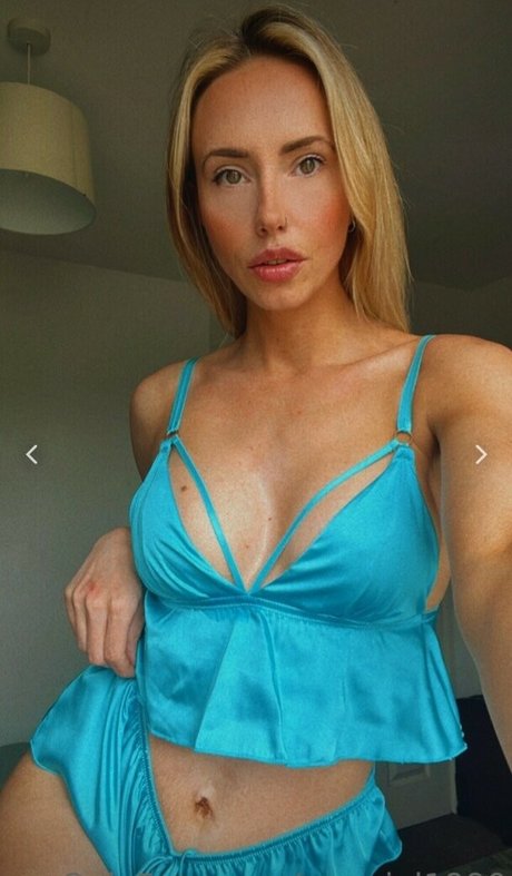 Cerimarie1990 sexy pornstar archive