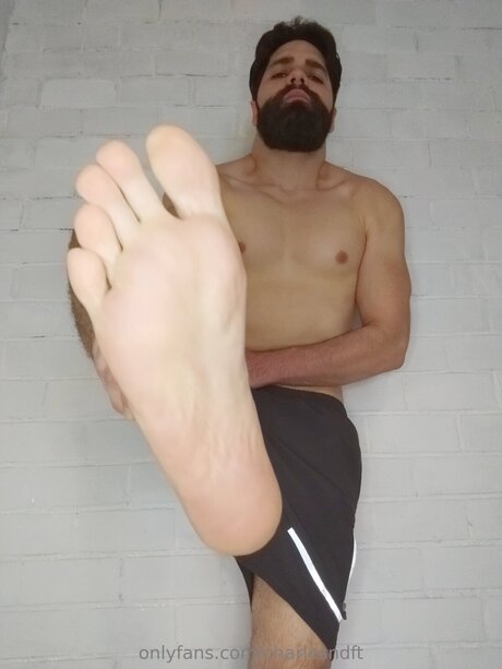 Charlesndft xxx model img