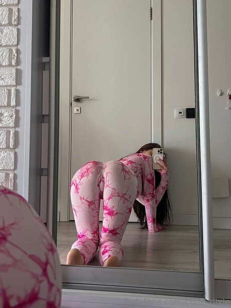 Cutie Dixie beautiful pornstar pictures