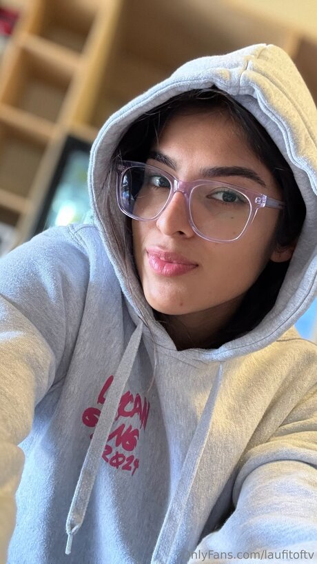 Laufitoftv pornstar top picture