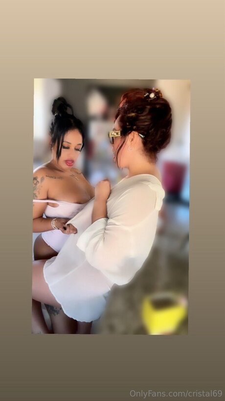 Cristal69 exclusive star pictures