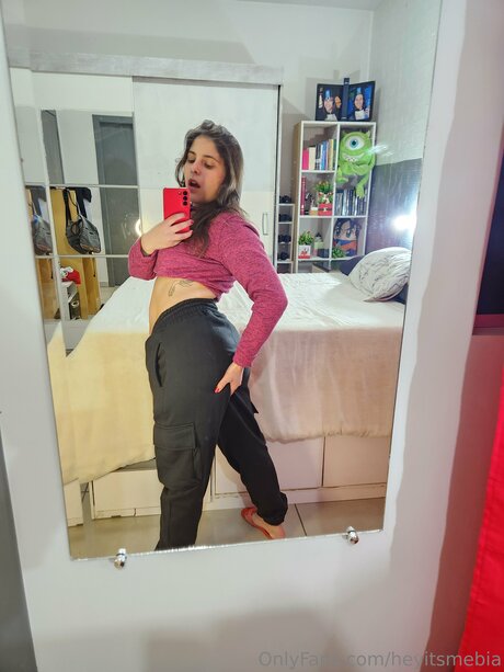 Heyitsmebia high quality star image