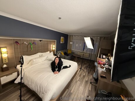 Naughty Neighbours Tease perfect actress image