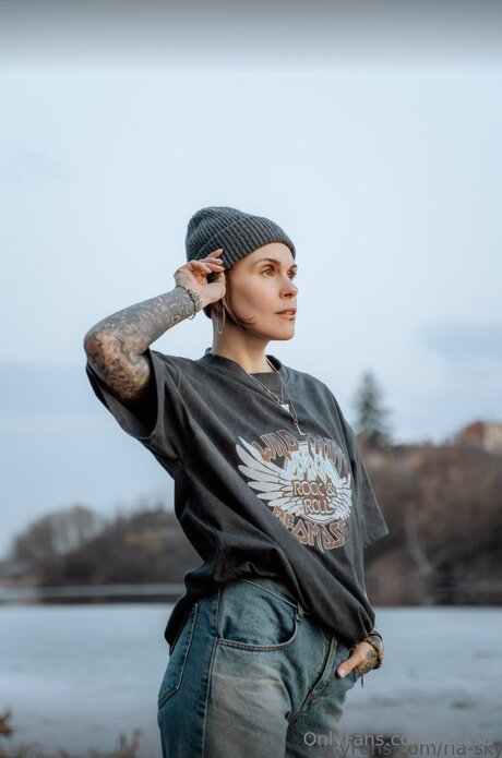 Hotksu adult star photos