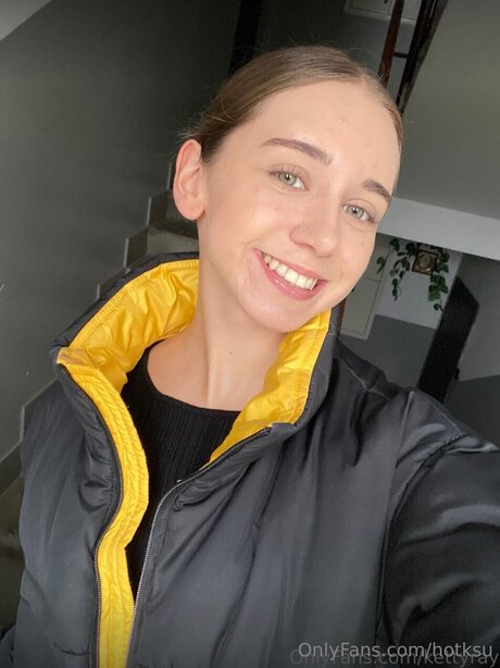 Hotksu model perfect photo