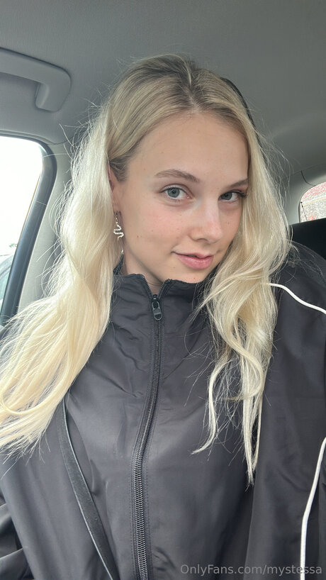 Mystessa sexy actress galleries