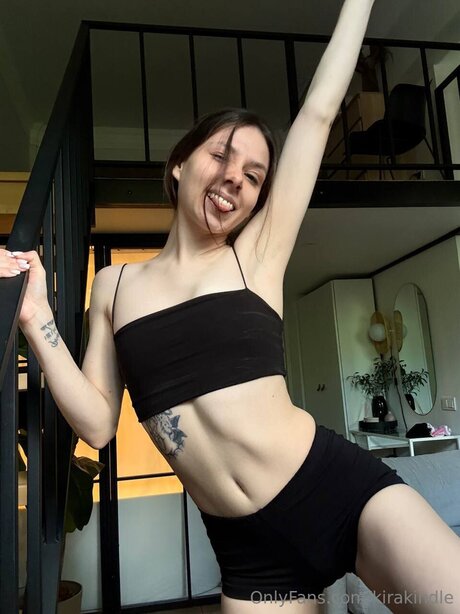 Kirakindle model hd pics