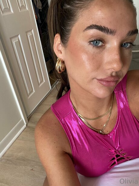 Oliviaj4 model nudes img