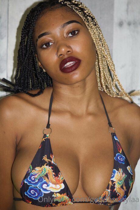 Goddessmuminah hd model picture