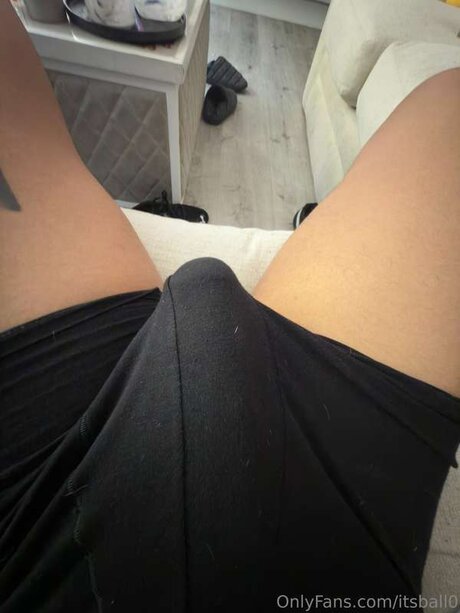 Itsball0 nude actress images