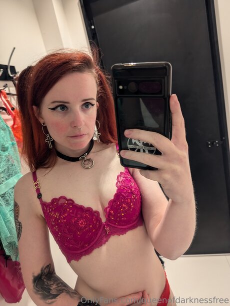 Queenofdarknessfree pornstar sexy pictures