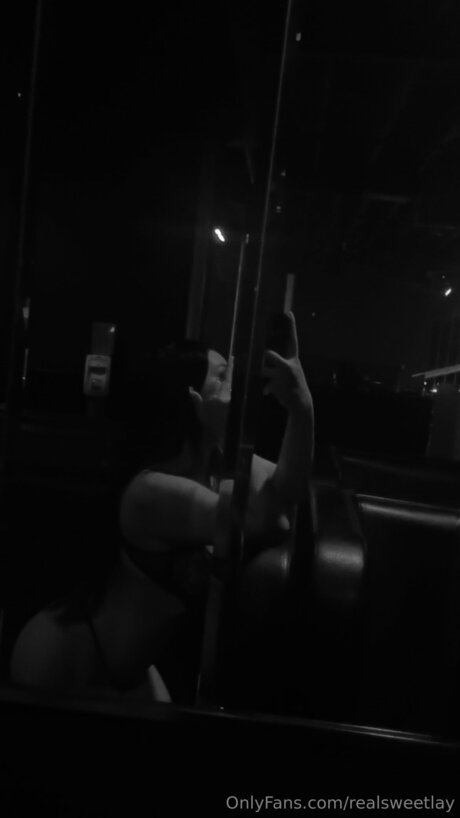 Realsweetlay nice actress picture