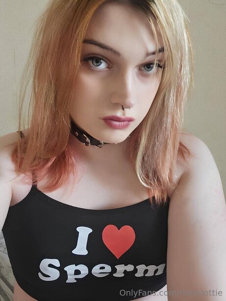 Mosslottie free actress img