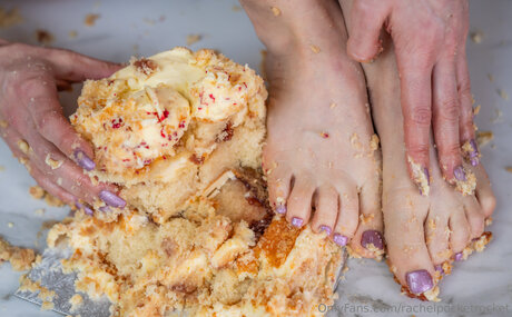 Rachelpocketrocket model nude pictures