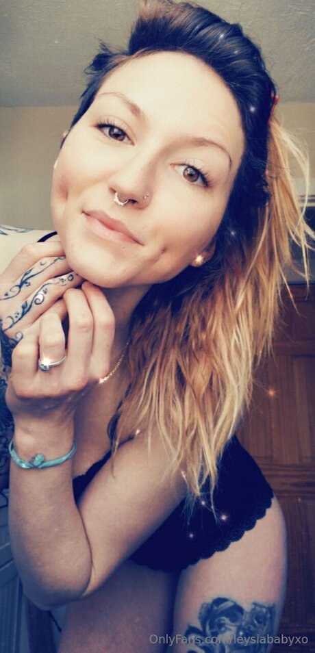 Leysiababyxo model high quality galleries