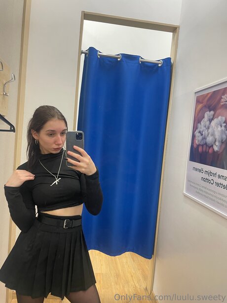 Luulu Sweety star nice photo