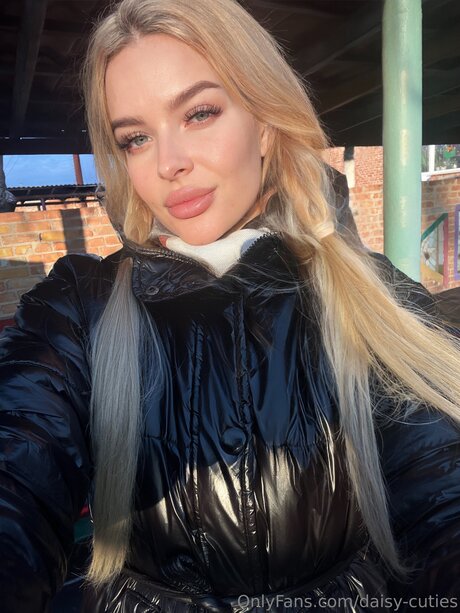 Daisy Cutie pornstar nice photo