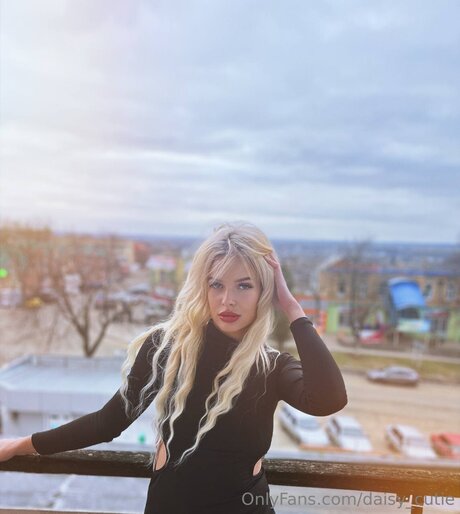 Daisy Cutie star sexy img