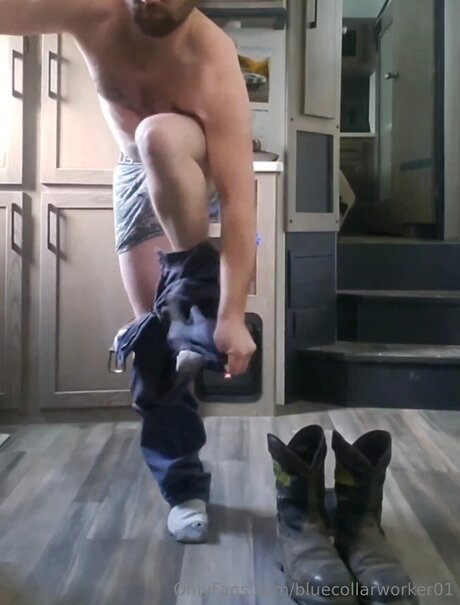 Bluecollarworker01 erotic pornstar img