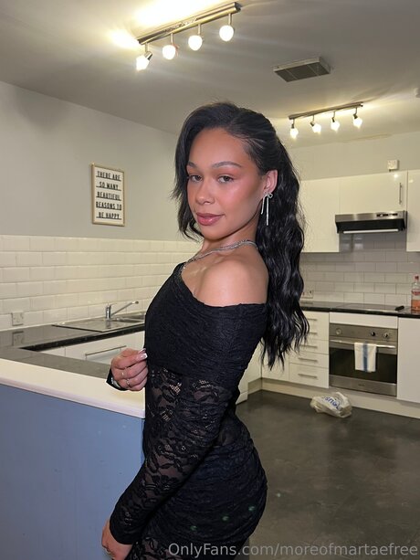 Moreofmartaefree art actress img