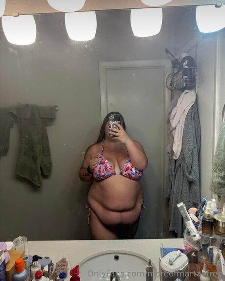 Moreofmartaefree erotic actress img