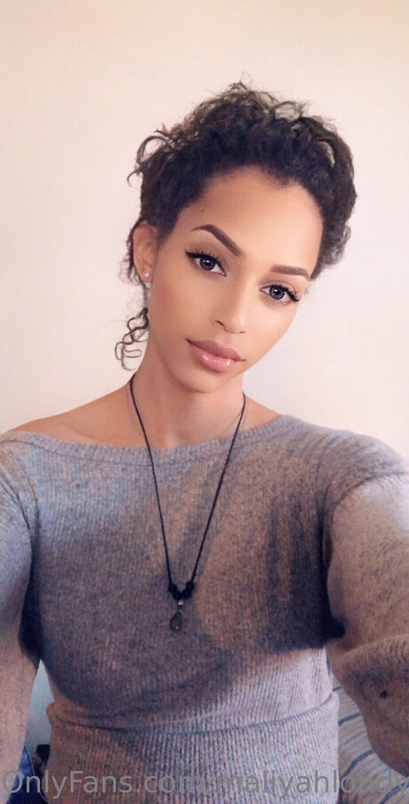 Maliyahlondyn star beautiful pics