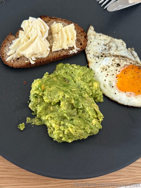 Mayapotter hot actress galleries