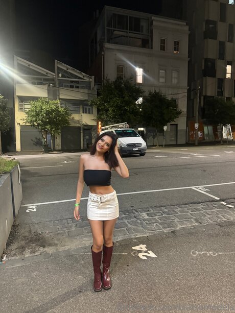 Blaisemodels nude star photo