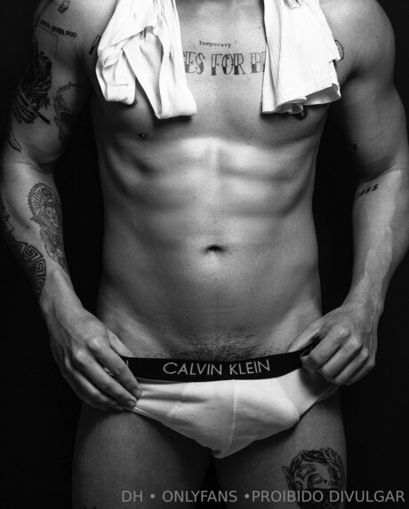 Zayd0nly sexy actress image