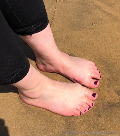 Fernsfeet31 pornstar nudes photo