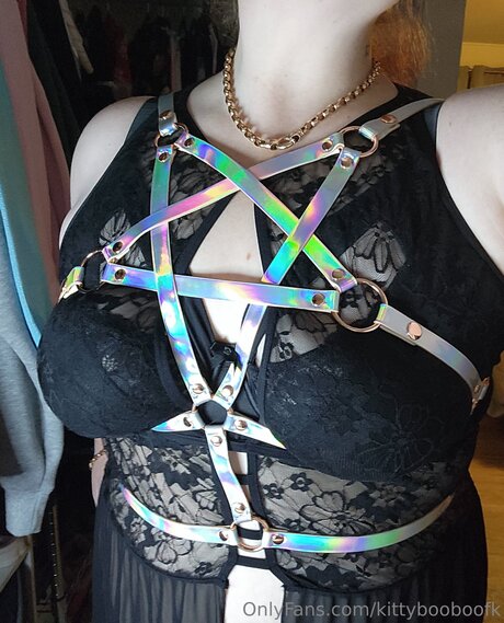 Kittybooboofk model perfect pic