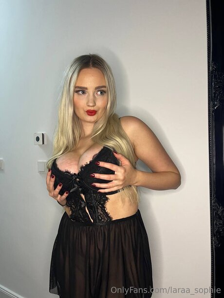 Cherryemmy sexy pornstar photo