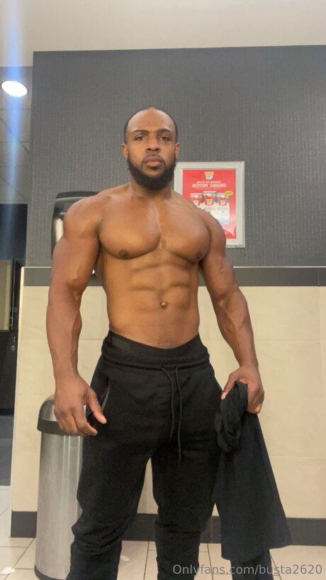 Busta2620 pornstar pretty photos