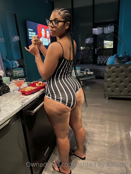 Katanahteasexxx pornographic actress photo