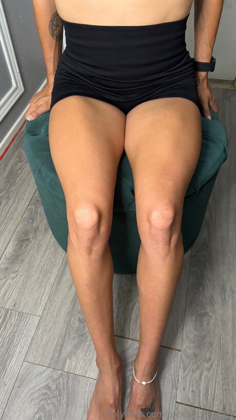 Alexisyogafeet2 star free images