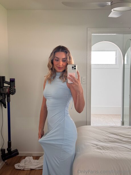 Lilytsgirl pornstar pretty img