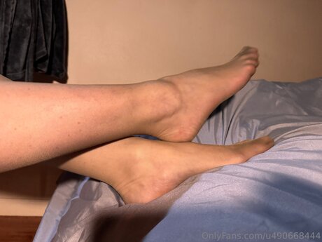 U490668444 model porn picture