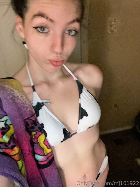 Mj101922 nude pornstar img