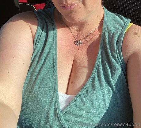 Reneej40ddd perfect pornstar pictures