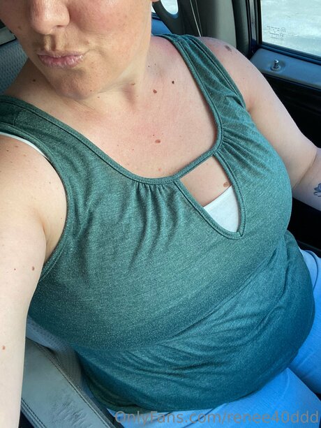 Reneej40ddd pornstar sexy img