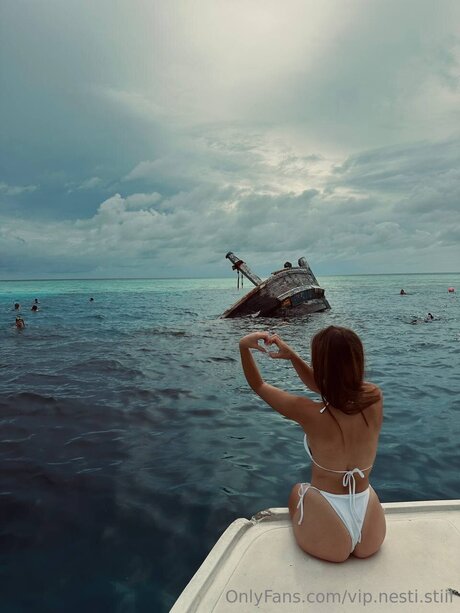 Nesty Still star porn pictures